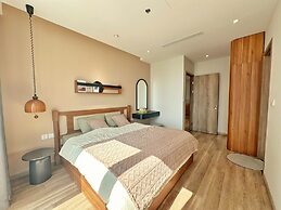 Sakura Homestay - Landmark Ecopark