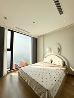 Sakura Homestay - Landmark Ecopark