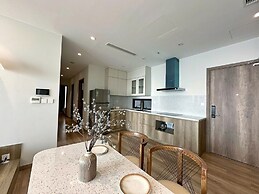 Sakura Homestay - Landmark Ecopark