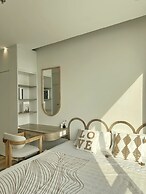 Sakura Homestay - Landmark Ecopark