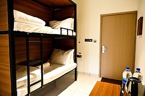 Hotel S S International