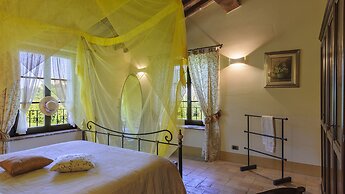 Ca Seppe 10 2 by Marche Holiday Villas