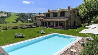 Ca Seppe 10 2 by Marche Holiday Villas