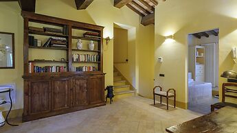 Ca Seppe 10 2 by Marche Holiday Villas