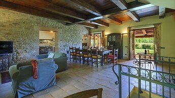 Ca Seppe 10 2 by Marche Holiday Villas