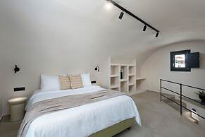 White Orchid Boutique Apartments