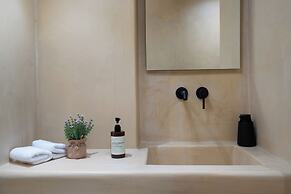 White Orchid Boutique Apartments
