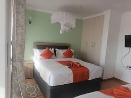 Wonderland Destinations Resort
