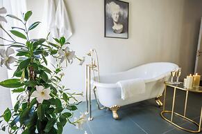 PALAZZO DELLA BIANCA- Royal Experience