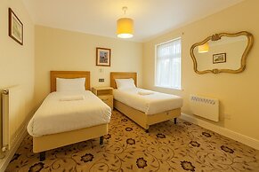 The Amara Inn