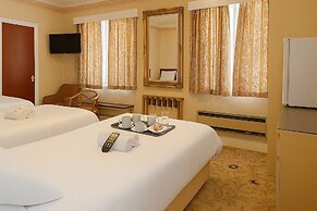 The Amara Inn