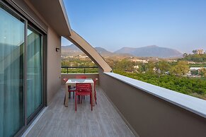 Loovox Suites