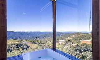 Linda cabana com jacuzzi VST004