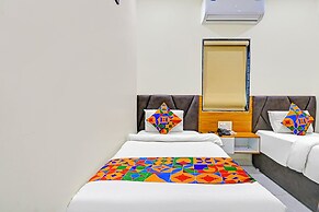 Fabhotel Dharani Grand