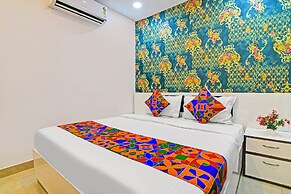Fabhotel Dream Star