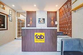Fabhotel Amrit Palace