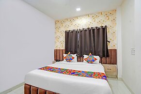 Fabhotel Amrit Palace