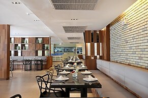 S Ratchada Leisure Hotel