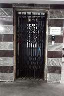 Lucknow Luxury Hotel And Restaurant