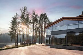 Esperanza Lake Resort