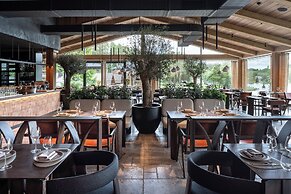 Esperanza Lake Resort