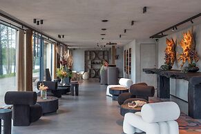 Esperanza Lake Resort