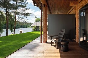 Esperanza Lake Resort