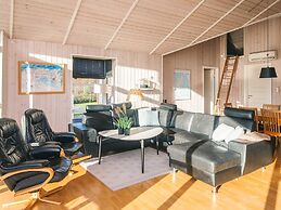10 Person Holiday Home in Hemmet