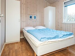 10 Person Holiday Home in Hemmet