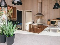 10 Person Holiday Home in Hemmet