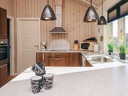 10 Person Holiday Home in Hemmet