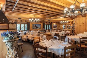 Hotel Chamois d'Or