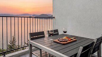 Yeosu Lastella Spa Pet-friendly Pension