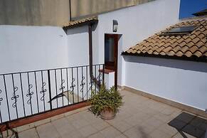 Sikania Residence