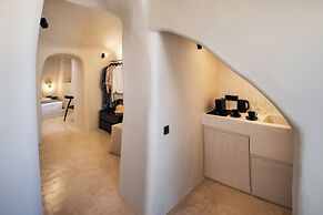 Calissa Suites by Ananda