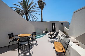 Calissa Suites by Ananda