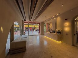 La Gaia Boutiqe Hotel