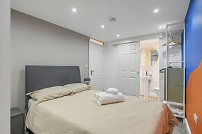 Ecclesall Road Apartment