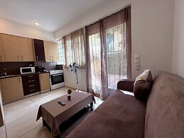 Alimos Cozy Apartment