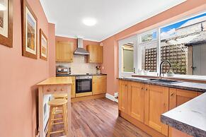 Learchild House - North East Escapes