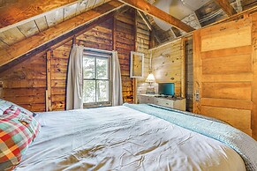 Peaceful Lakefront Maine Cabin w/ Sunset Views