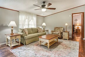 Near Kanawha River & ATV Trails: Home w/ Deck!