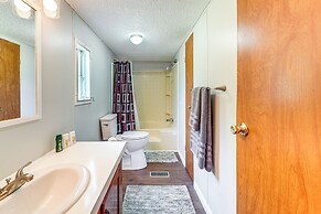 Near Kanawha River & ATV Trails: Home w/ Deck!