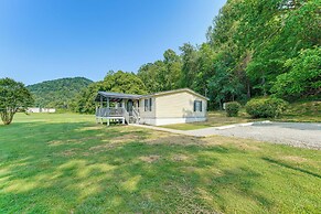 Near Kanawha River & ATV Trails: Home w/ Deck!