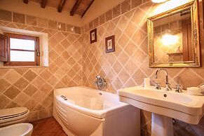 Villa Este con Piscina