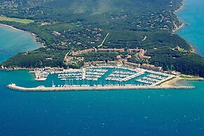 Villa Molletta a Punta Ala con Piscina