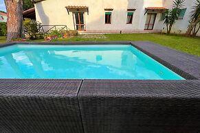 Villa Molletta a Punta Ala con Piscina