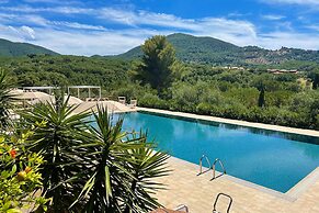 Villa Campo Valerio con Grande Piscina