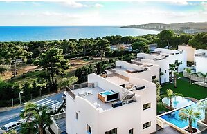 Calma Holiday Villas