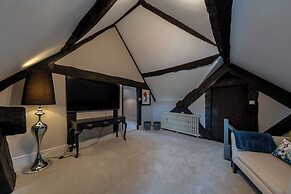 Hall O'coole